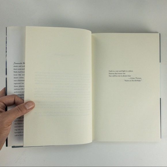 2/$30 - The Glass Castle by Jeannette Walls - Picture 6 of 16